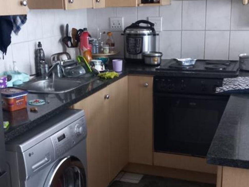2-Bedroom Apartment for Sale in CBD - Photo 2