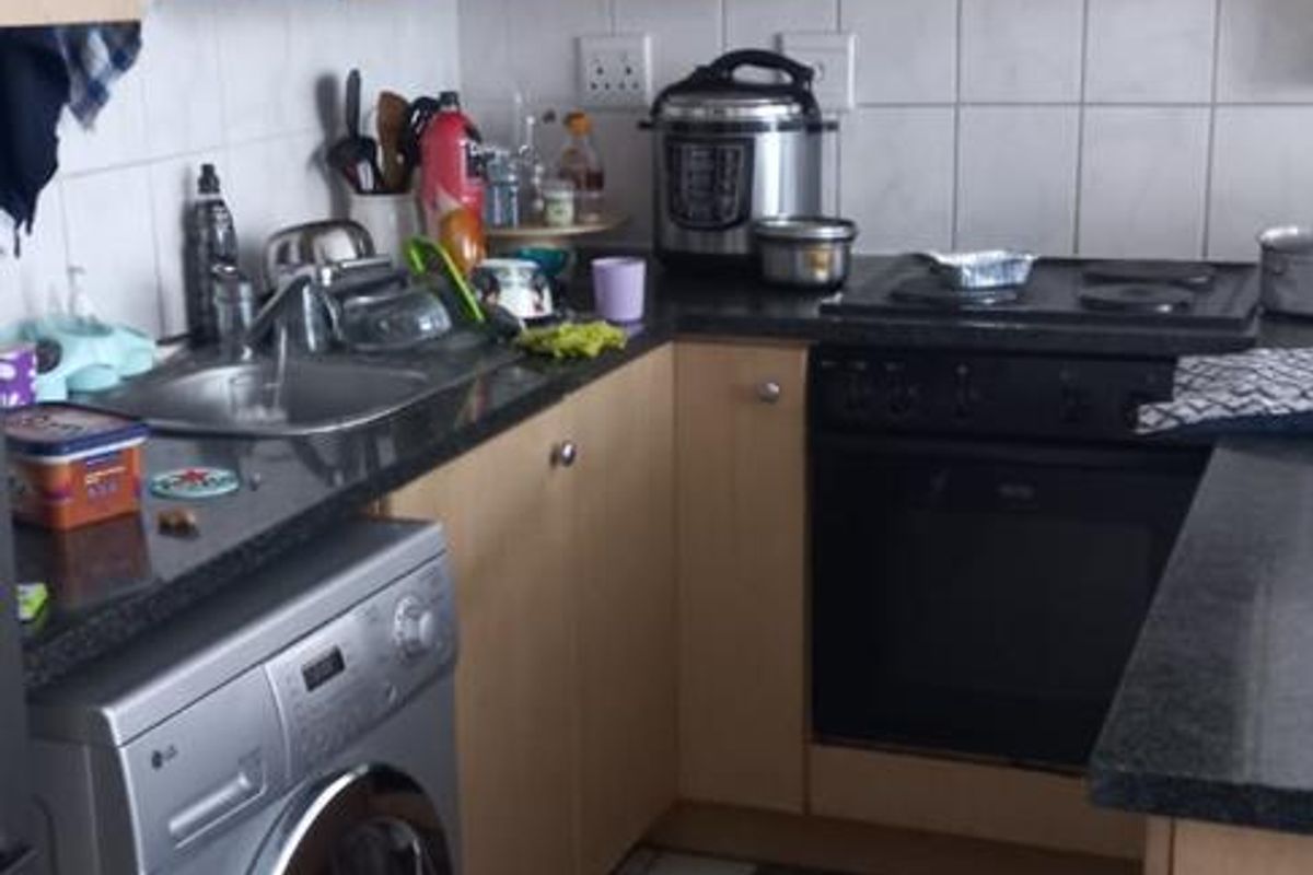 2-Bedroom Apartment for Sale in CBD - Photo 2