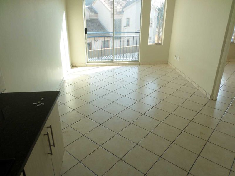 A 2 BEDROOM FLAT TO RENT IN PHILIP NEL PARK - Photo 9
