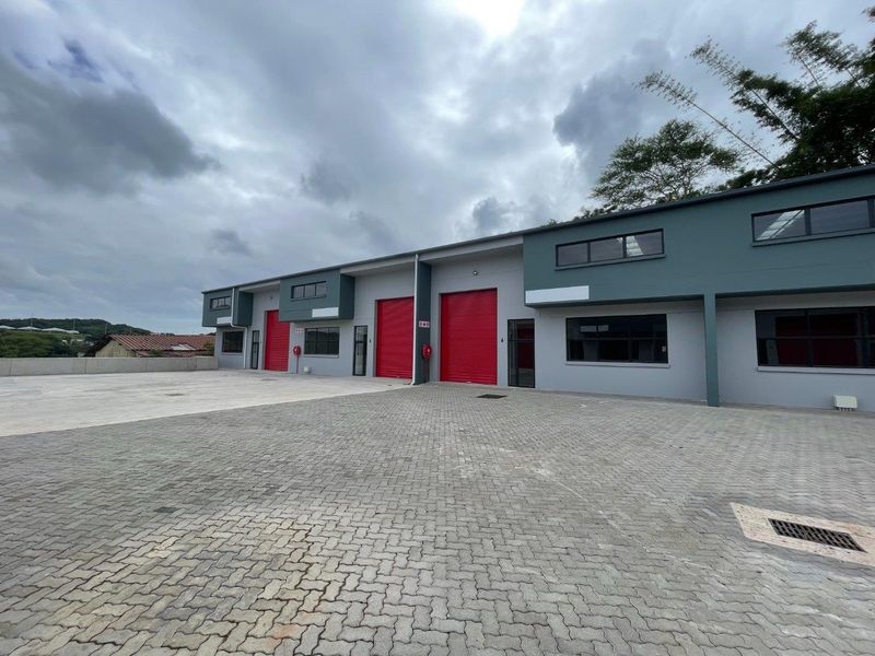 Modern Warehouse / Light Industrial Unit To Let – Innovation Park, Glen Anil - Photo 2