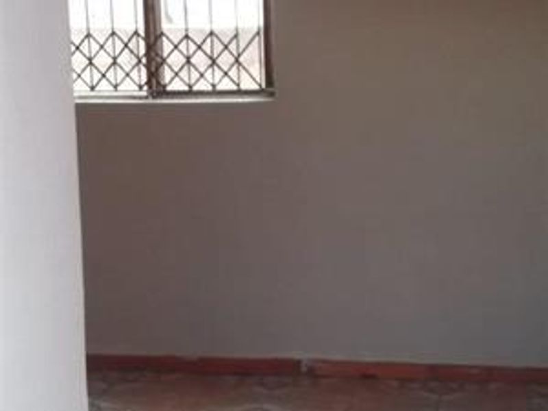 Attention Investors! 4 Flatlets for Sale in Harare - Photo 4