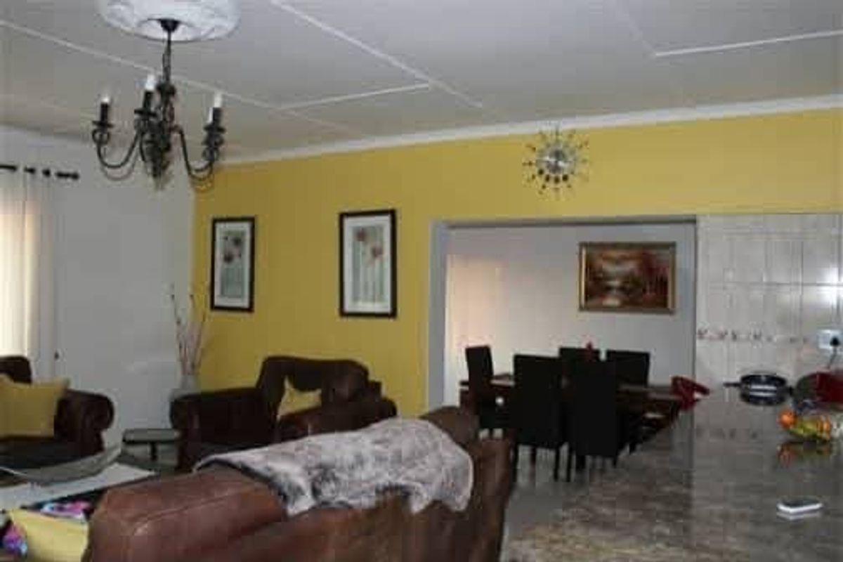 This beautifully maintained home offers spacious living in a prime location! This property is located close to the Private School and in walking distance of the - Photo 3