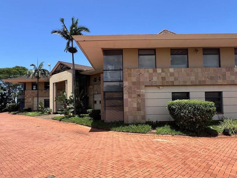 SPACIOUS OFFICES AT A GREAT ADDRESS - Photo 4