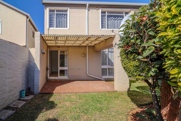 Property #2564322, Townhouse Rental Monthly in Morning Hill