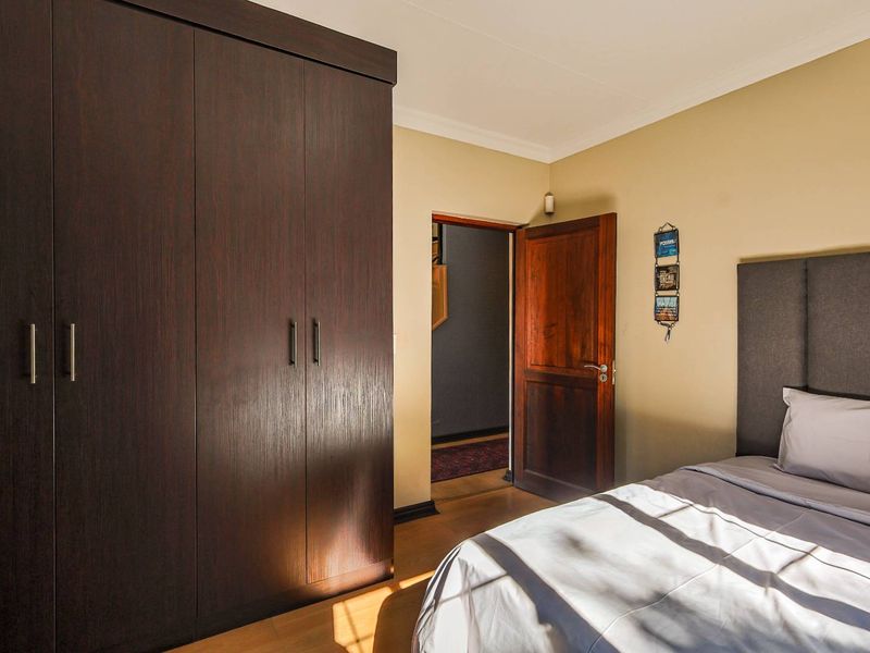 Exclusive Fully Furnished Residence in Olympus Estate – Available to Diplomatic Tenants Only - Photo 6