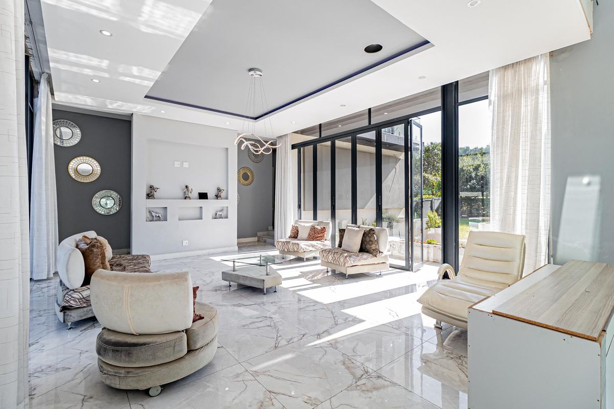 Discover Steyn City: Golf, Leisure & 24-Hour Security! - Photo 4