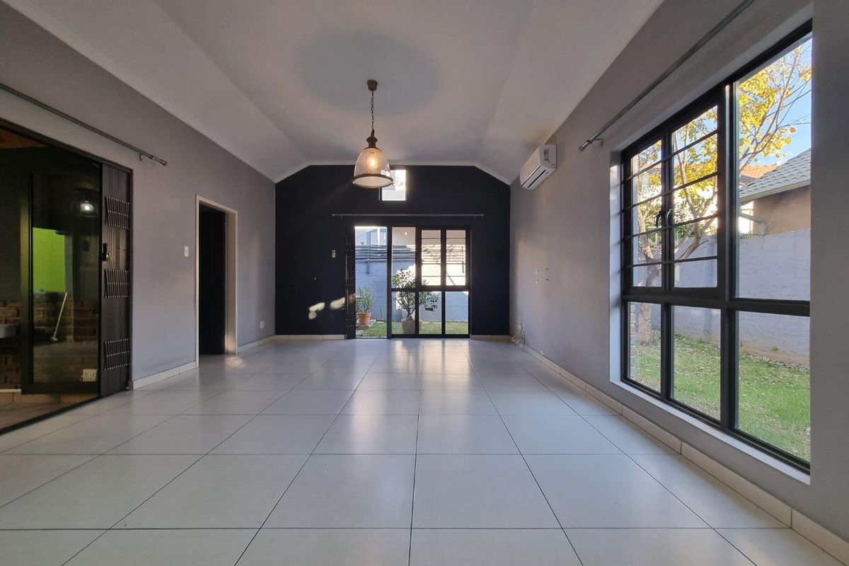 Well located in Estate - Photo 2