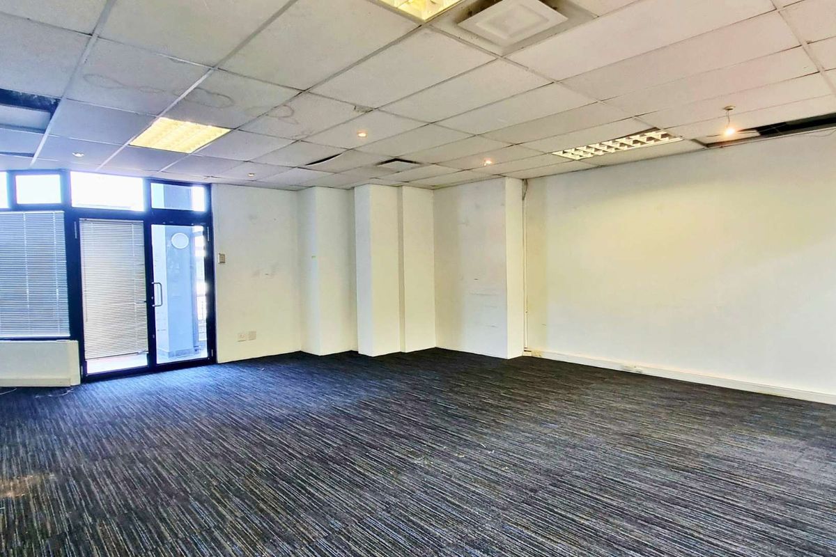 Commercial Space to Rent – Umhlanga – Flexible Layouts, Signage Options, Parking - Photo 5