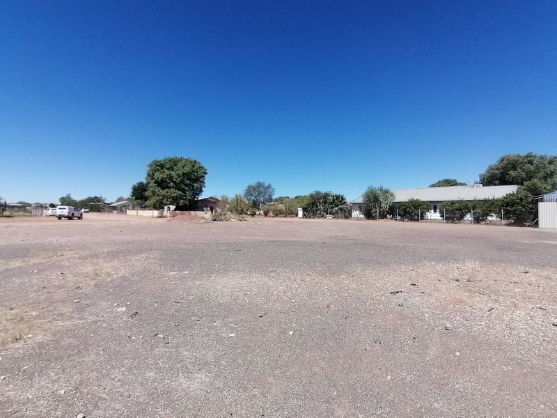 WELL-LOCATED LARGE RESIDENTIAL ERF FOR SALE IN MARIENTAL - Photo 5