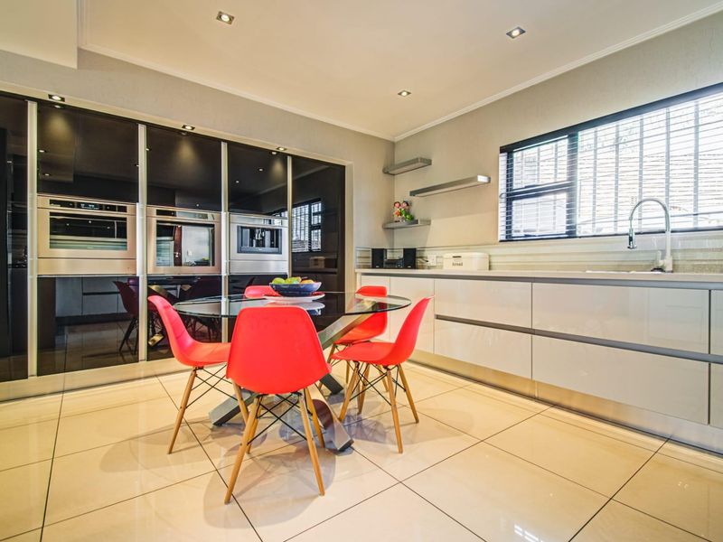 6 Bedroom House for sale in Terenure - Photo 6