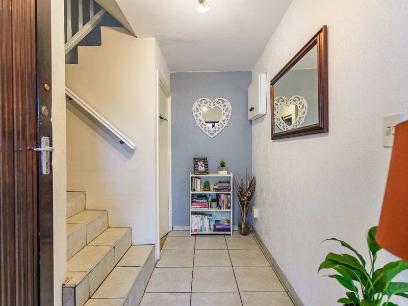 Hendra Estates - NEW TO MARKET! Lovely, Pet-Friendly Duplex For Sale In Umgeni Park - Photo 4