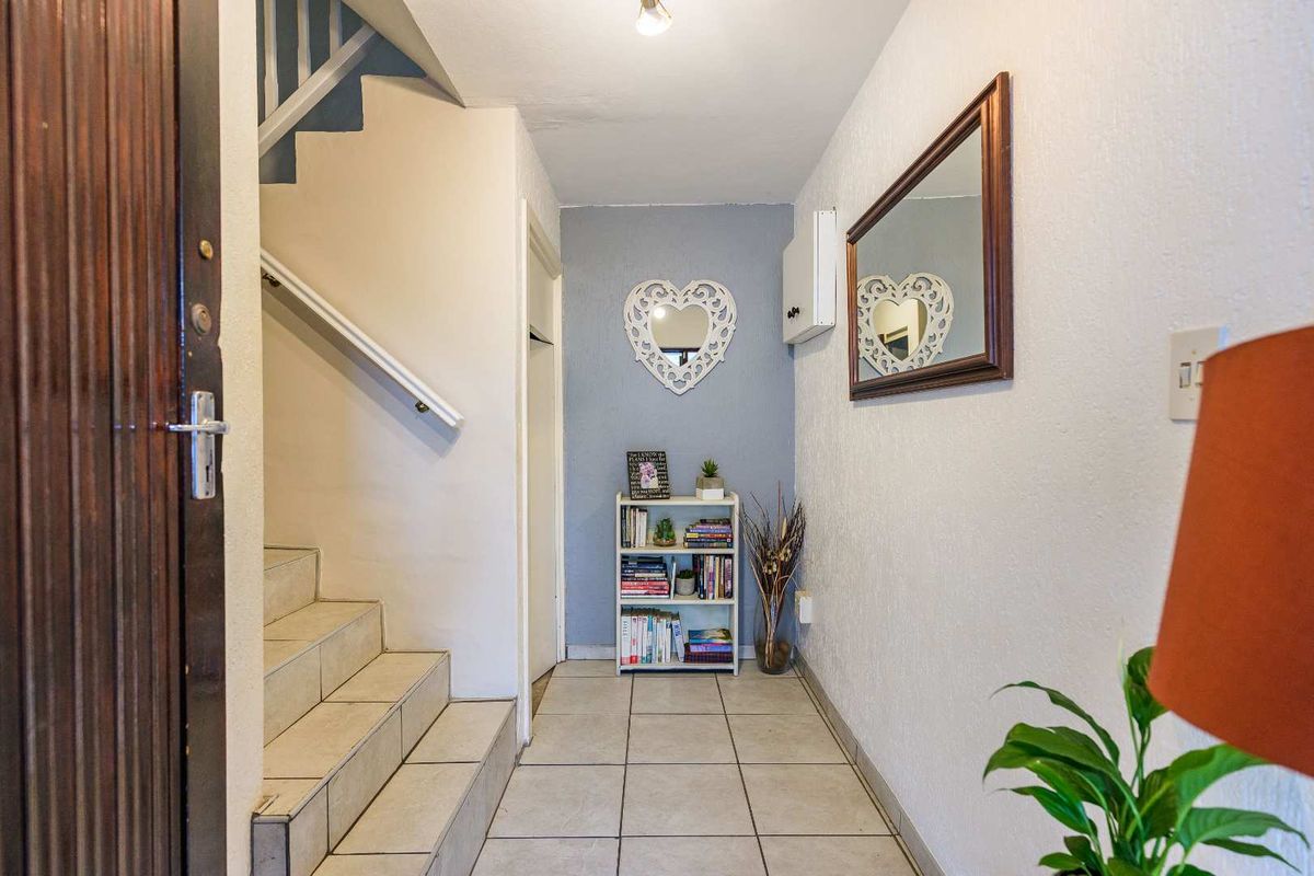 Hendra Estates - NEW TO MARKET! Lovely, Pet-Friendly Duplex For Sale In Umgeni Park - Photo 4