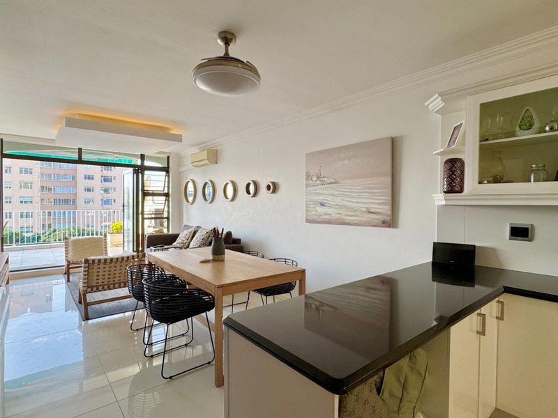 Stunning 2-Bedroom Apartment with Sea Views in Umhlanga Central - Photo 9