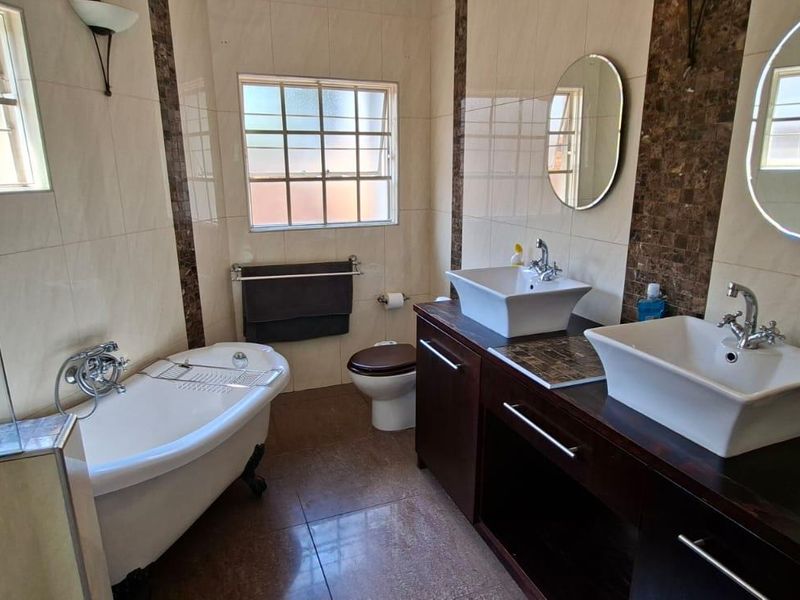 Family Home in a Soon-to-Be Gated Community - Photo 5