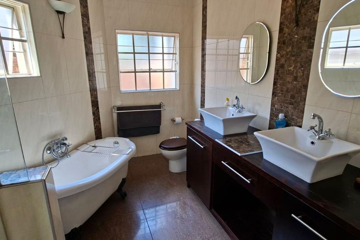 Family Home in a Soon-to-Be Gated Community - Photo 5