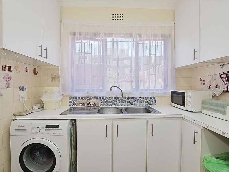 Rare Opportunity to Own in Leo – Your Perfect Secure Retreat Awaits! - Photo 6