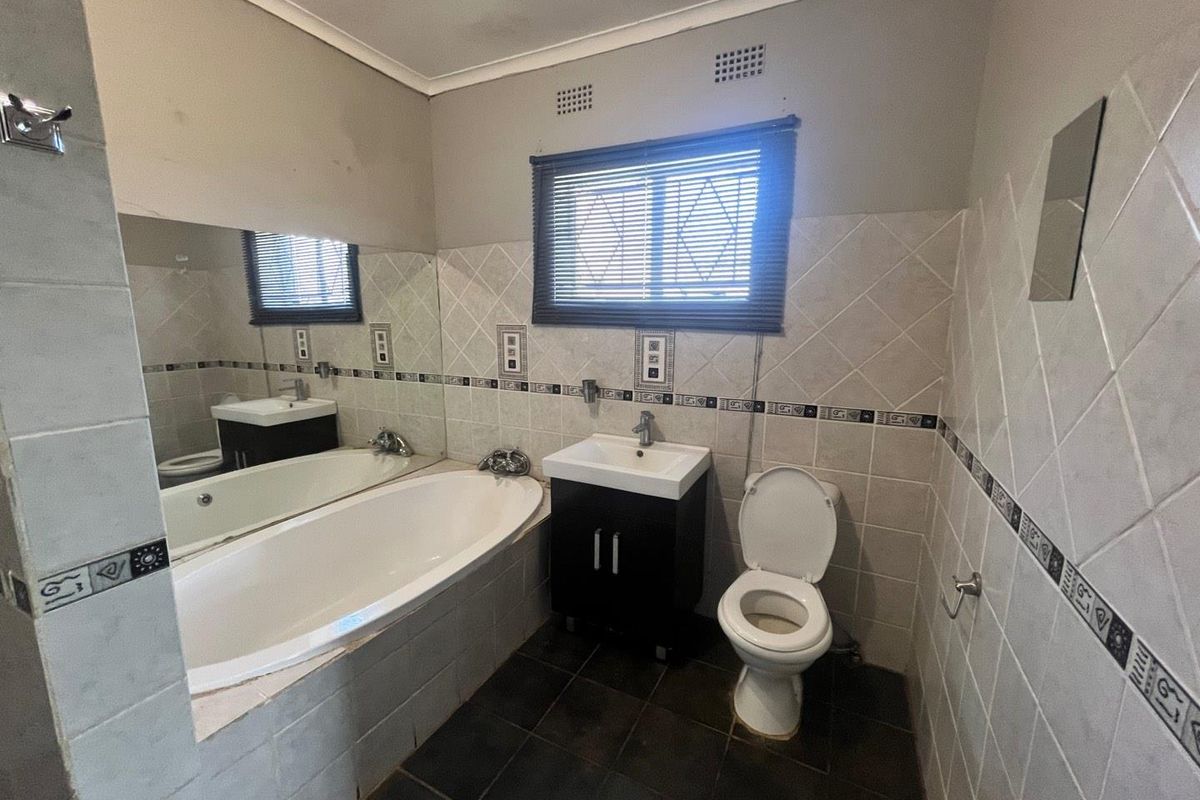 Family Home to Rent - Photo 5