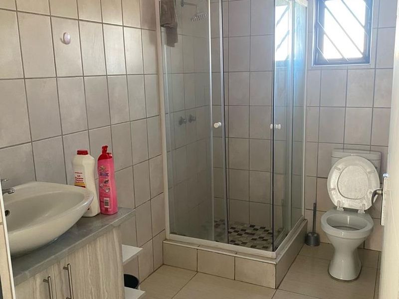 Just listed❗️2 bedroom Townhouse for sale in Rockey Hills complex ❗️N$ 1060 000 cost exclusive , Rockycrest📍 - Photo 6