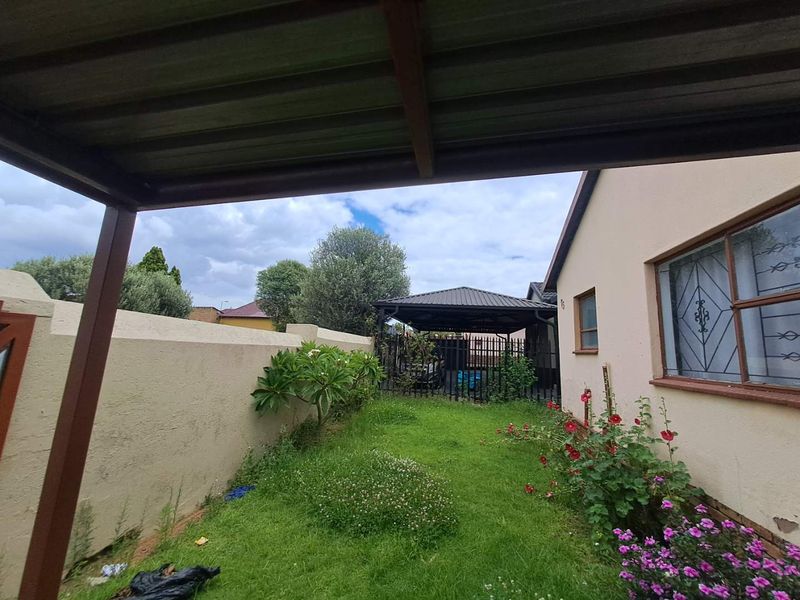 BEAUTIFUL THREE BEDROOM HOUSE AVAILABLE IN OLIEVENHOUTBOSCH - Photo 3