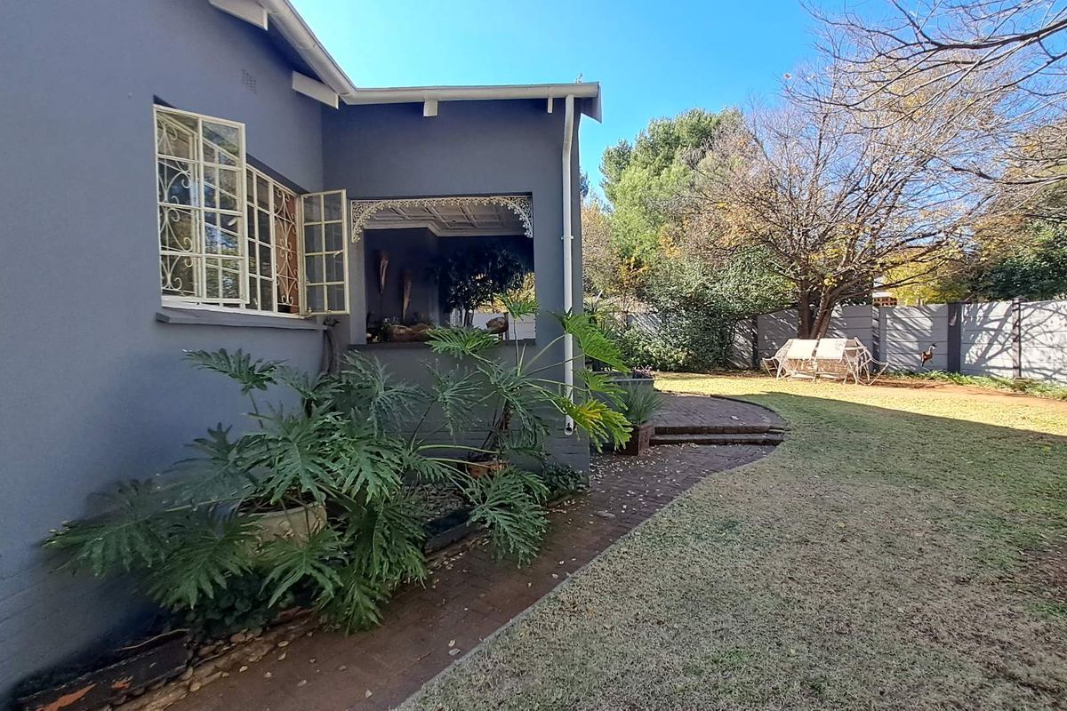 A home with endless potential in Westdene, Bloemfontein - Photo 5