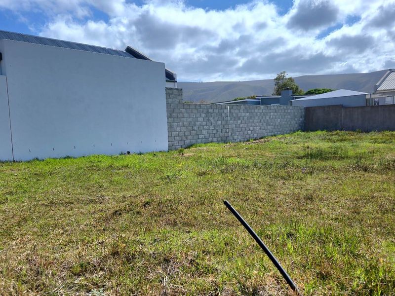 Prime Vacant Land in Franschekraal Villa Estate: Beach Proximity, Mountain Views and Tranquil Escape - Photo 5