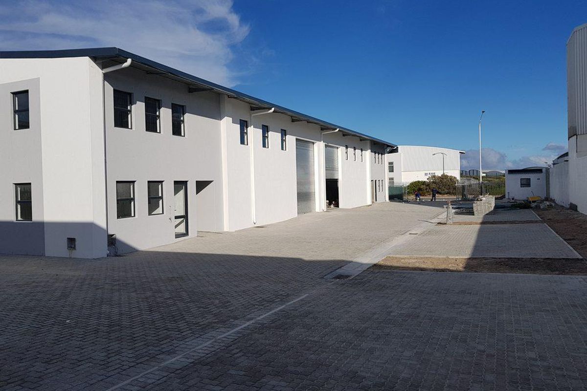 Double Volume Warehouse in Excellent Condition - Photo 4