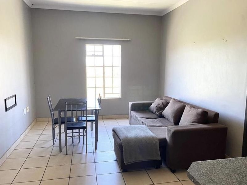 Spacious 1 Bedroom Apartment In A Secure Estate- Brakpan North - Photo 7