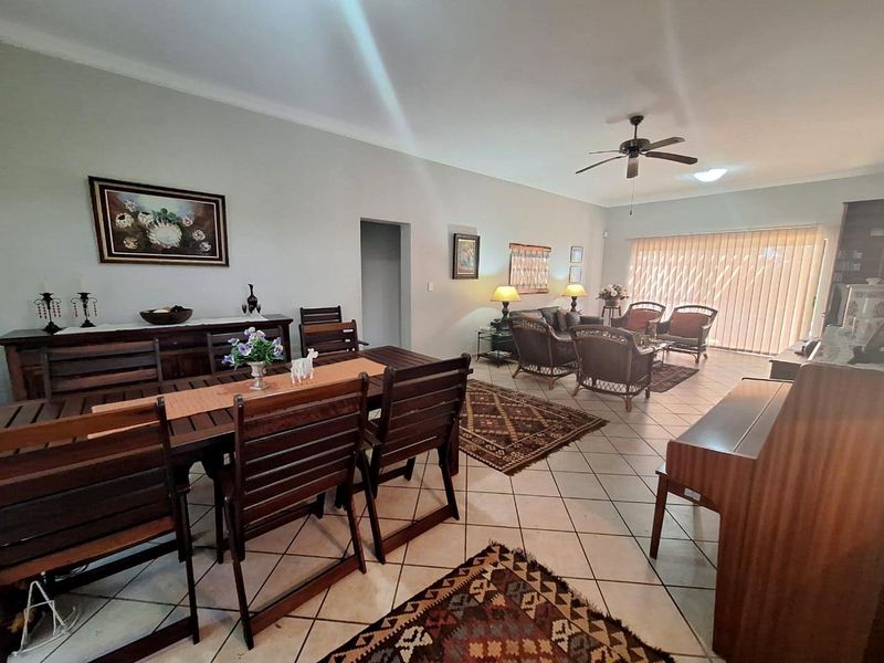 "Escape & Unwind: Gorgeous Leeupoort Home with Stunning Vistas!" - Photo 6