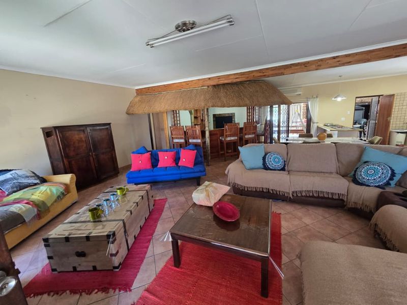 Henties Home - Photo 9