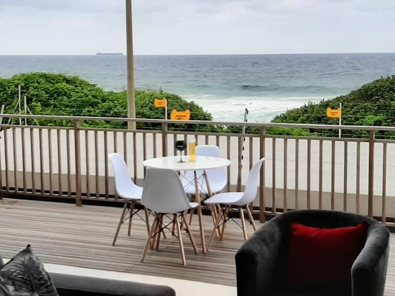 LUXURY BEACHFRONT LIVING | FULLY FURNISHED | OCEANFRONT GEM - Photo 8