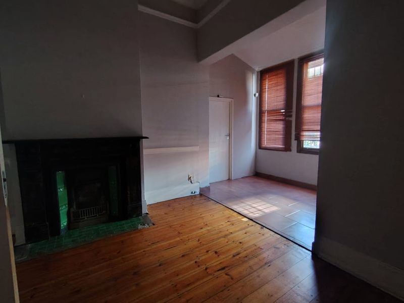 Offices to Let In  Essenwood  x4 - Photo 5