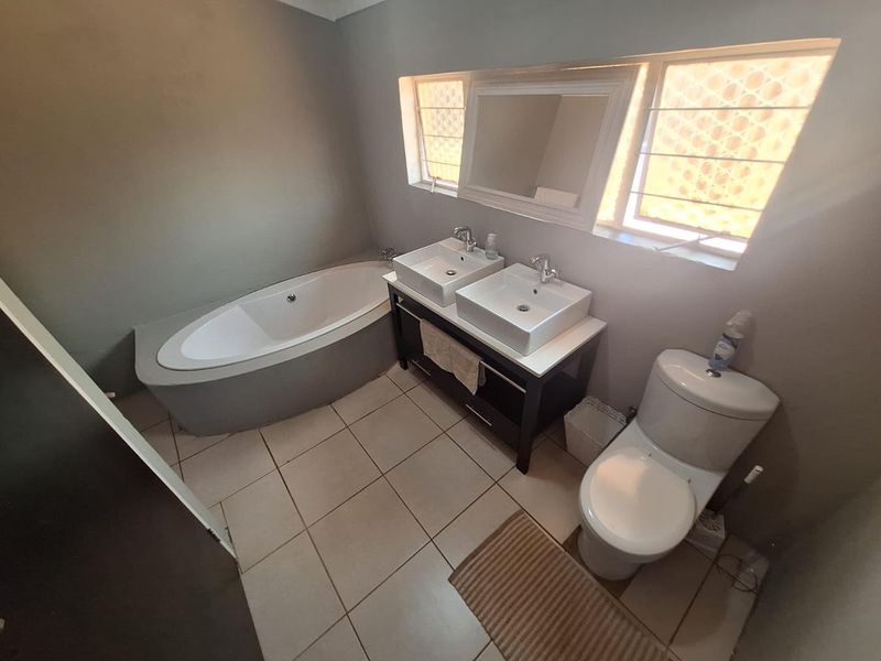 “Big on Space, Big on Potential” - Photo 8