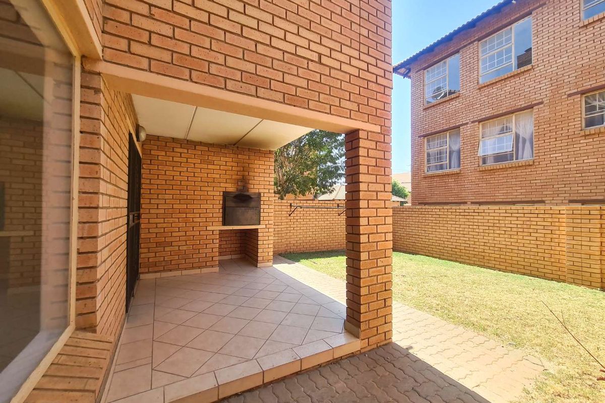 Welcome to Hazeldean – A Loadshedding-Free Area! - Photo 3