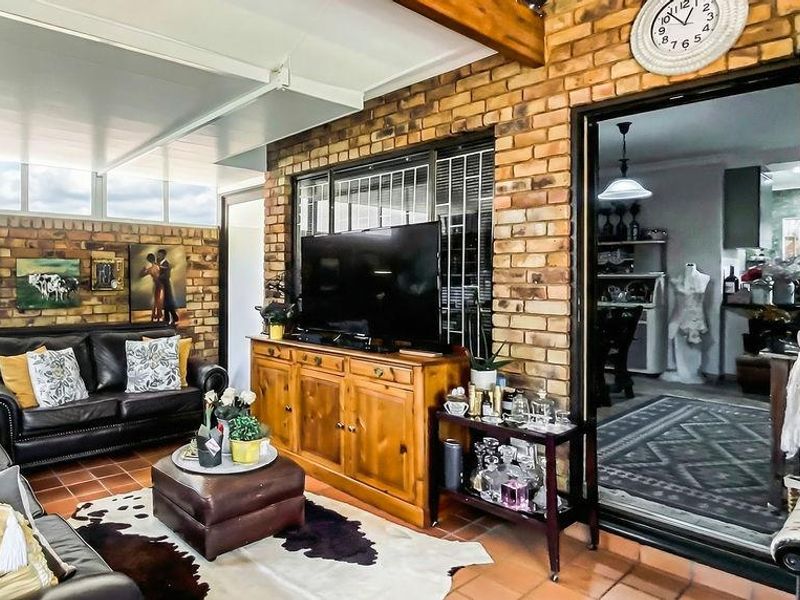 Only Once a While ... - Photo 5