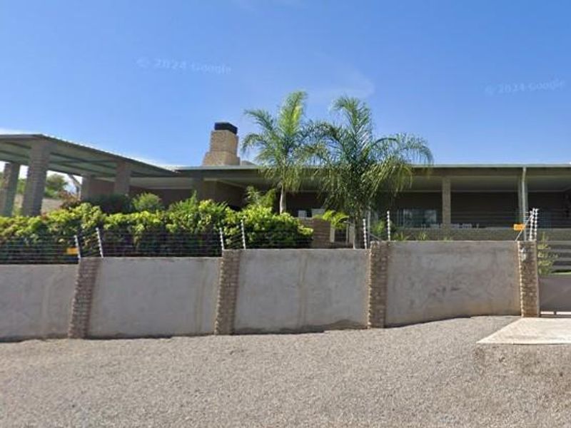 Your Dream Family Home in Outjo Awaits - Photo 2