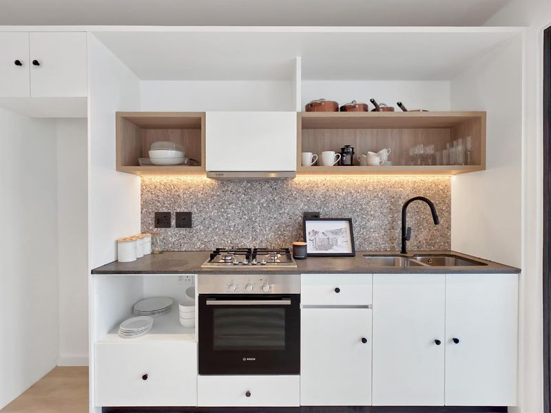 1 Bedroom Apartment in Ten on V - Photo 7