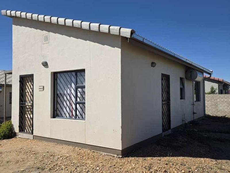 1 Bedroom House For Sale in Okahandja - Photo 3