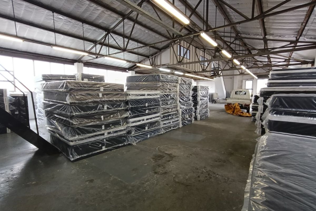 INDUSTRIAL WORKSHOP / FACTORY TO LET – NEAR ST JOHNS, PINETOWN - Photo 2