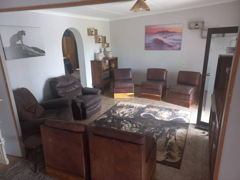 Freestanding HentiesBay Family Home - Photo 7