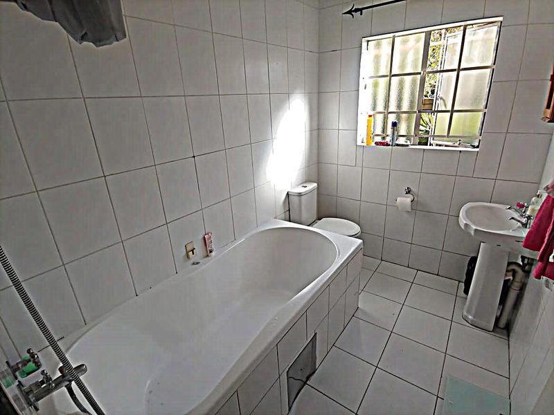 2 Bedroom Townhouse for rent - Photo 8