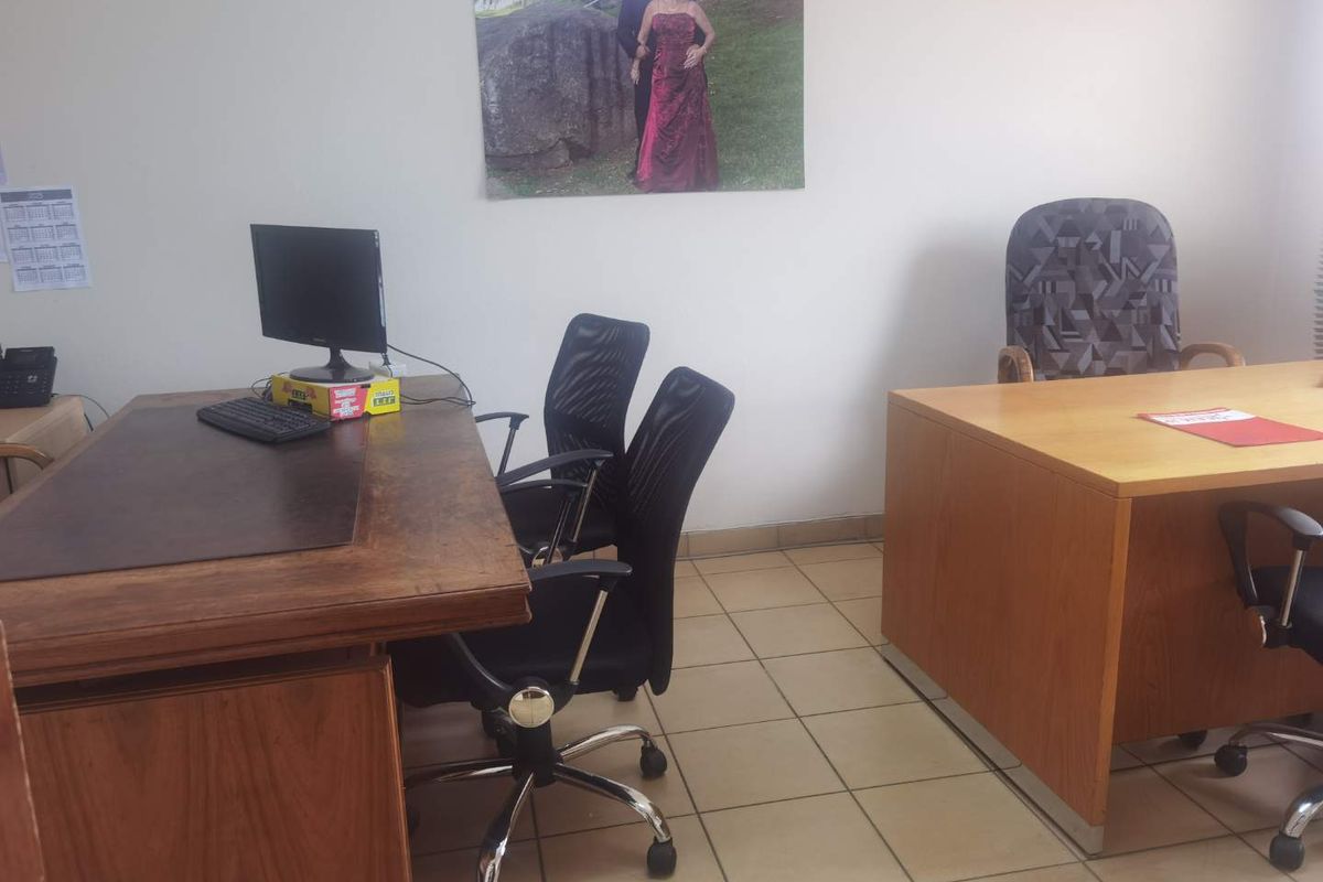 Commercial property for sale in monument road kempton park - Photo 5