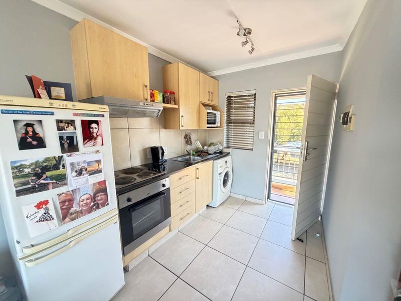 Convenient Location! Secure 2-Bedroom Apartment for Sale - Photo 3