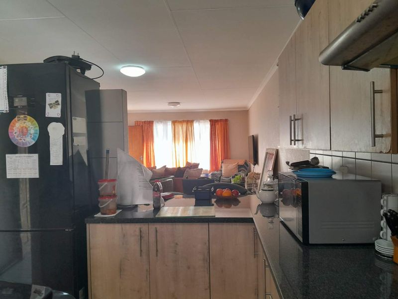Affordable 2 Bedroom Apartment for Sale - Photo 7