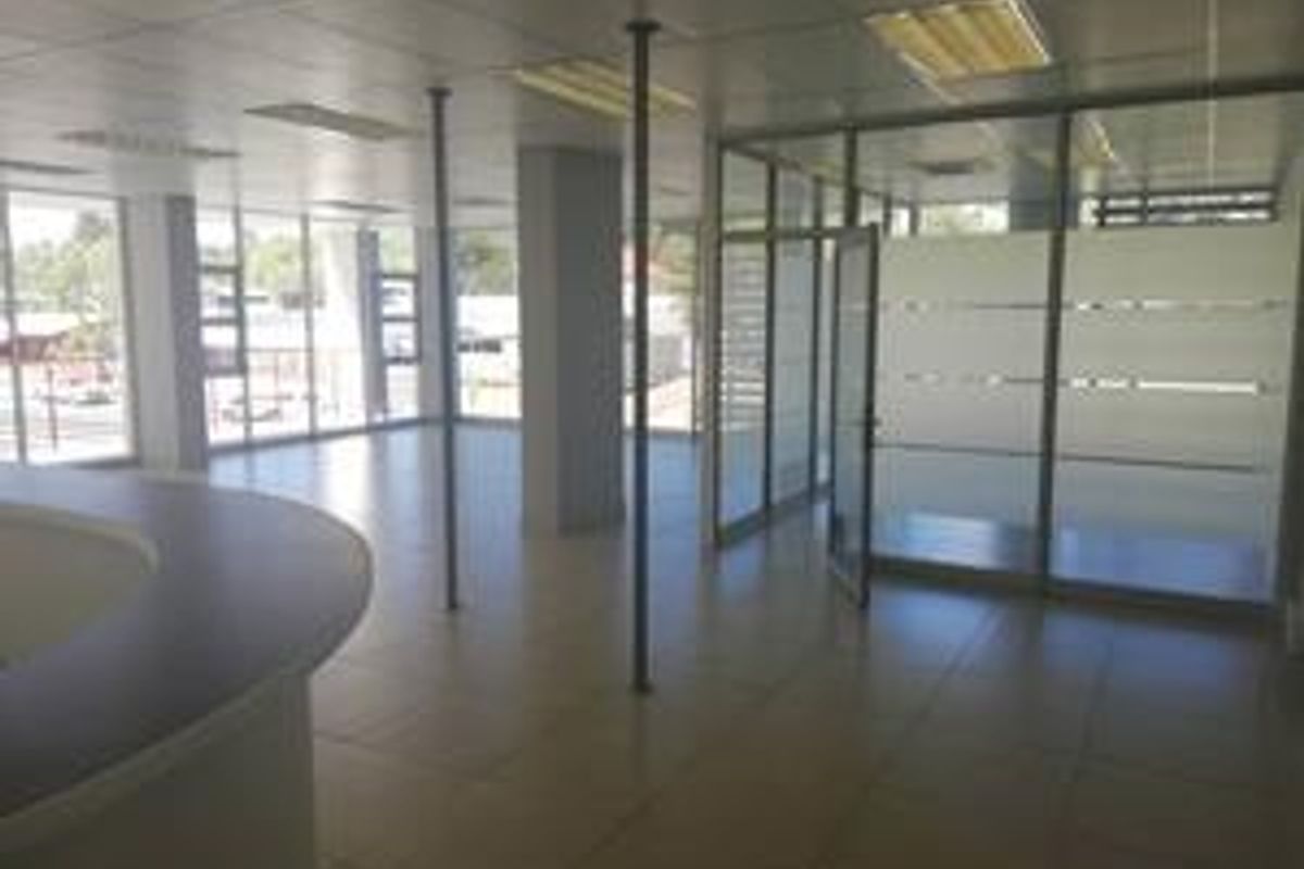 Investment Property - A Grade office unit for sale City Plaza Klein Windhoek - Photo 4