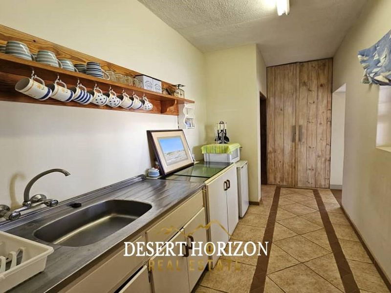 Erongo ,Hentiers Bay | Coastal Home for sale - Photo 5