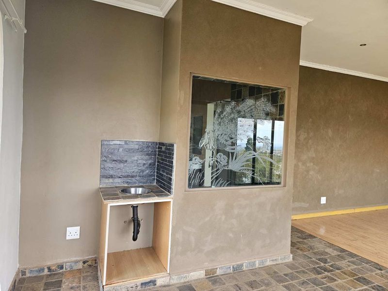 4 bedroom double story house for sale - Photo 8