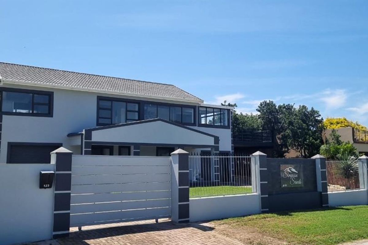 Modern 3 Bedroom home to let overlooking Sundays River - Photo 2