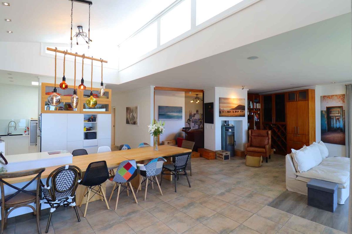 Luxury Sea View Penthouse for Sale in Swakopmund, Namibia – Prime Beachfront Location - Photo 4