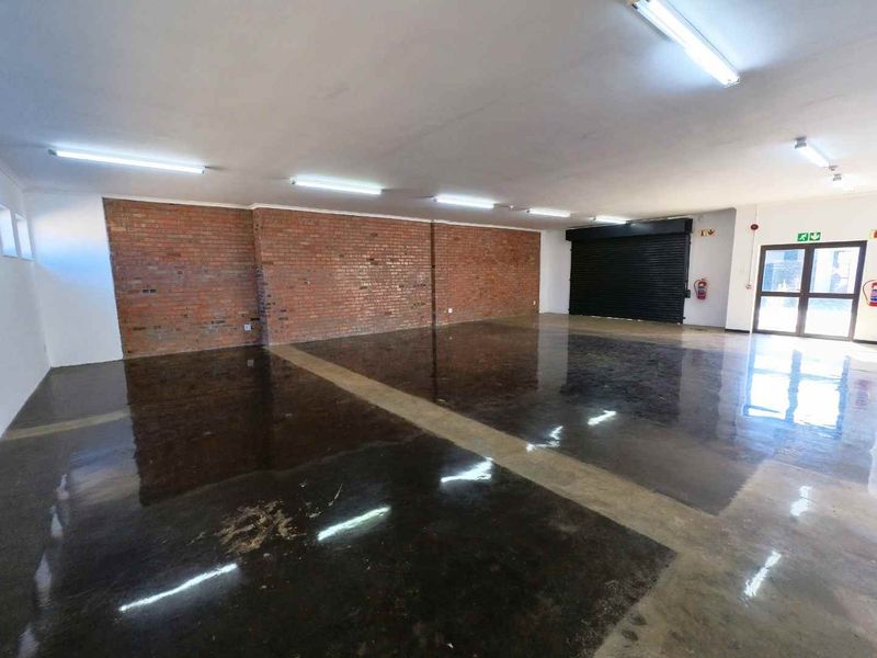 153sqm Warehouse space to let - Montague Gardens - Photo 7