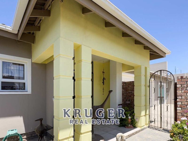 3-bedroom house for sale - Photo 3